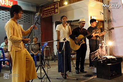 ถนนคนเดิน .. แพร่ เมืองงดงาม ที่นักเดินทางมองข้าม
