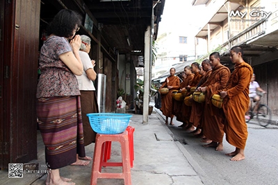 ตามหาคนสวย ที่ตลาดล่าง เมืองโพธาราม