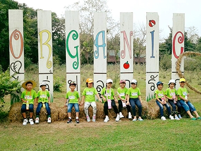 ไร่ปลูกรัก ราชบุรี RAI PLUK RAK Thai Organic Farmer