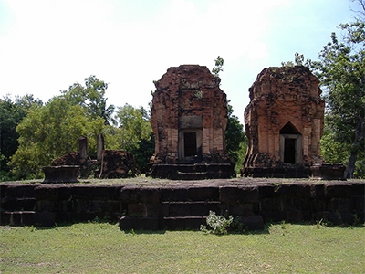 ปราสาทบ้านไพล อ.ปราสาท สุรินทร์
