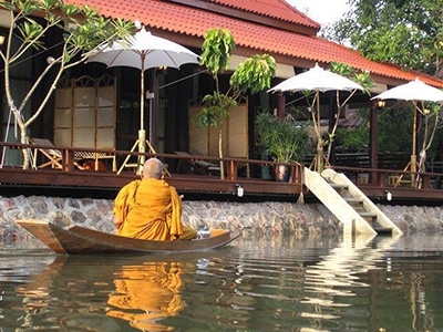 安帕瓦班桑利拉瓦迪度假村 บ้านสวนลีลาวดีรีสอร์ท 泰国酒店