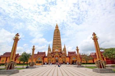 วัดมหาธาตุวชิรมงคล จังหวัดกระบี่