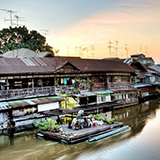 สามชุกตลาดร้อยปี